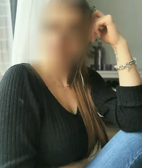 Sanne, 30