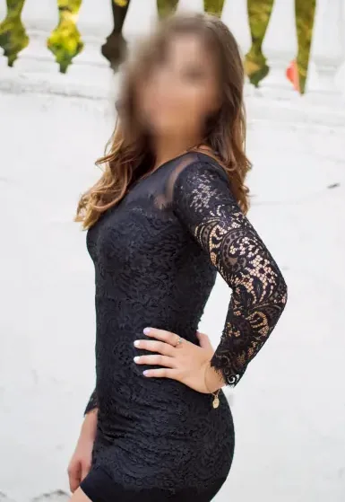 Vilma, 28